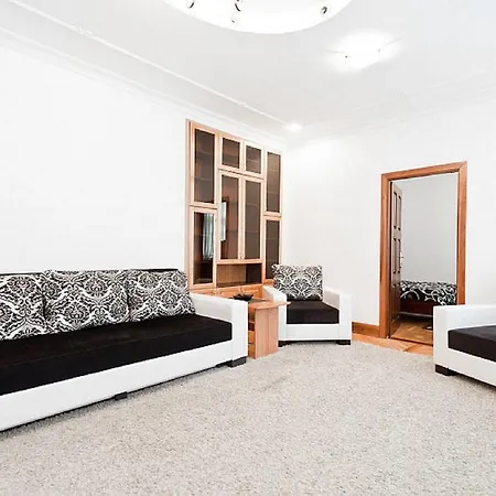 Center Lux On Karla Marksa 4-Room