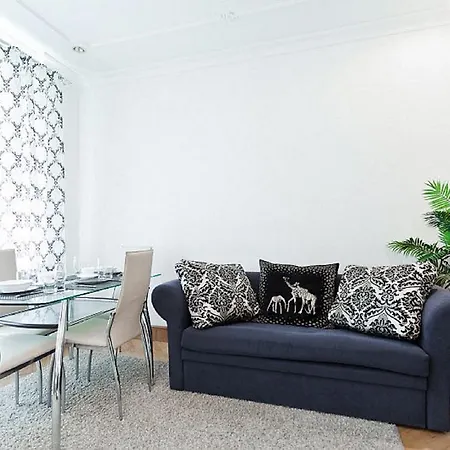 Apartament Center Lux On Karla Marksa 4-Room Mińsk