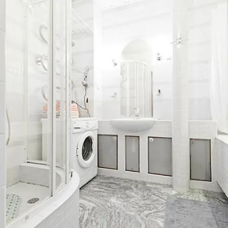 Center Lux On Karla Marksa 4-Room Apartament